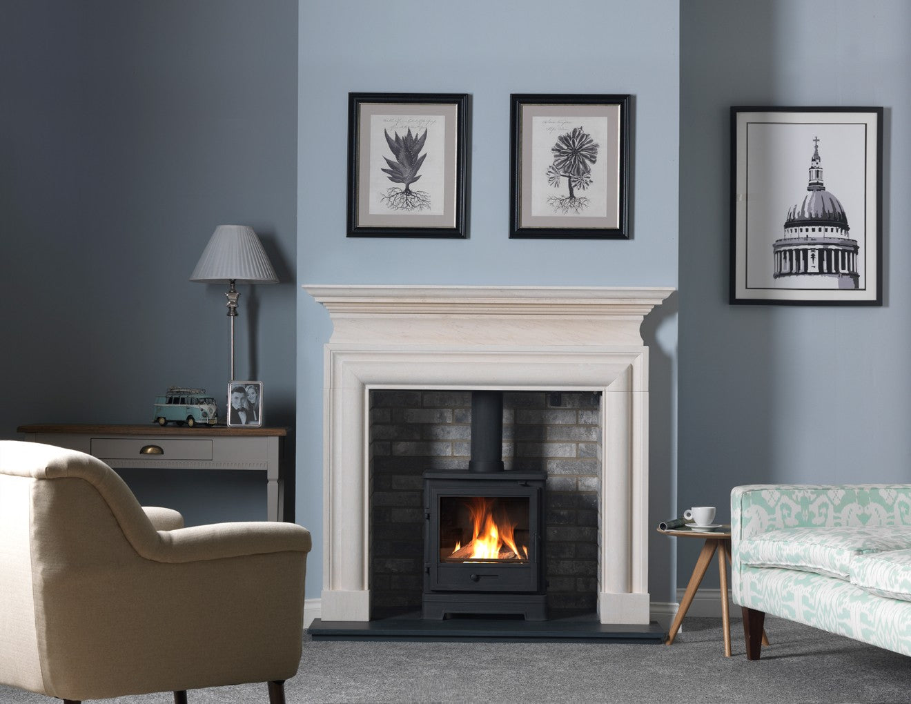 Penmann Conventional Flue Natural Gas Log Effect Gas Stove - Matt Black with Traditional Legs